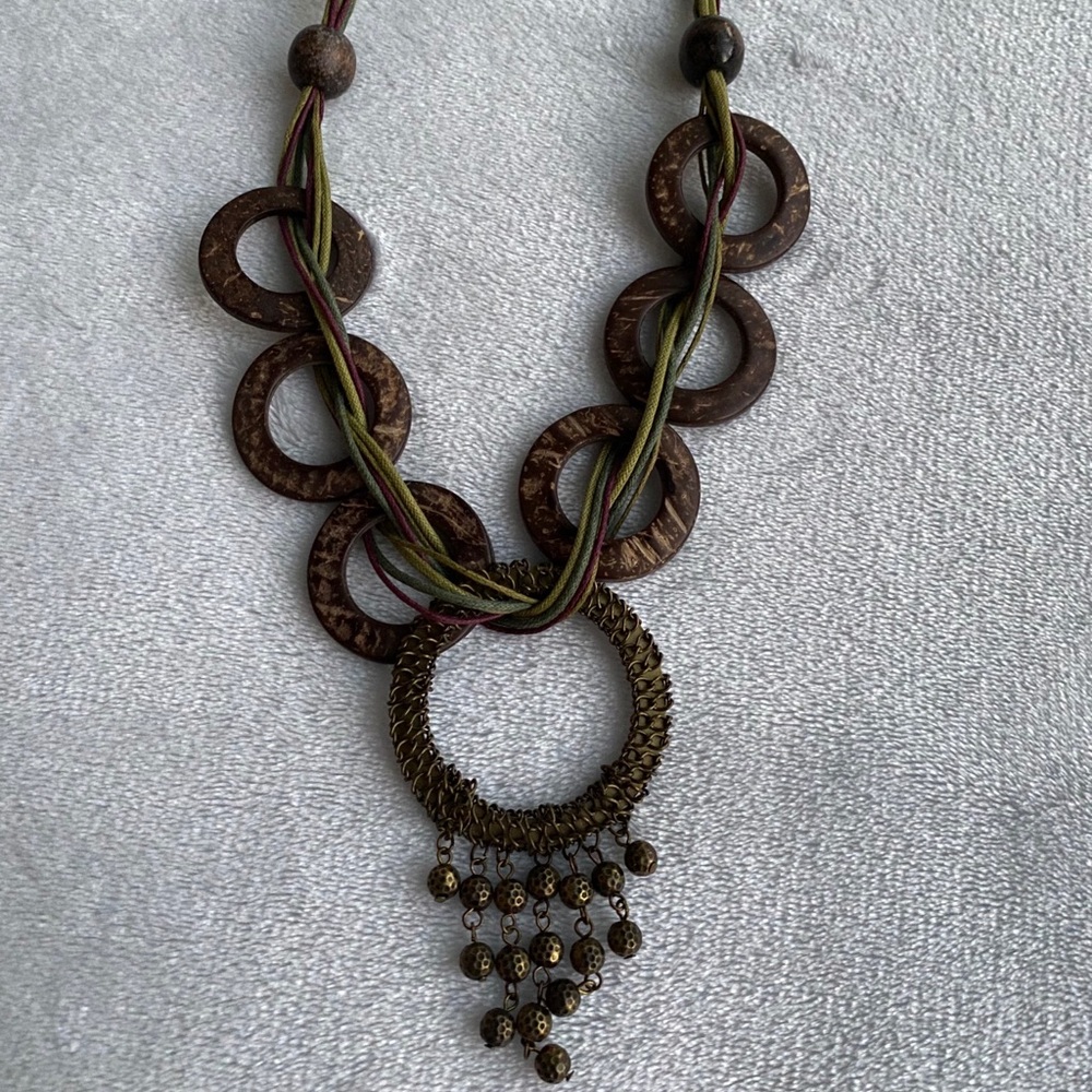 Boho loop necklace - Picture 2 of 2